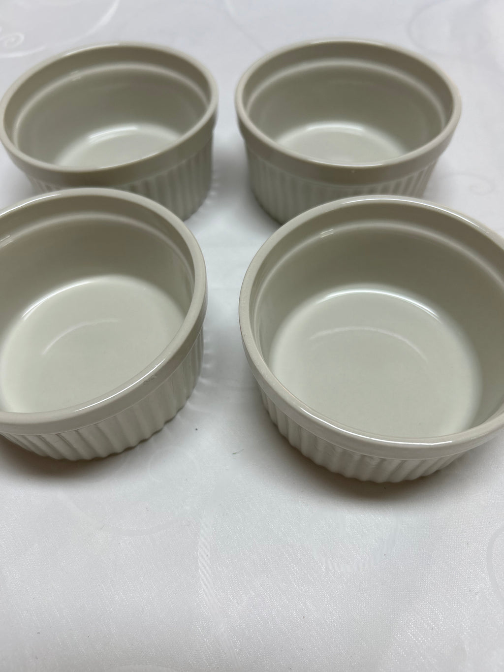 4er Set Porzellan Ramequins Soufflé Förmchen - Creme Ofenfest