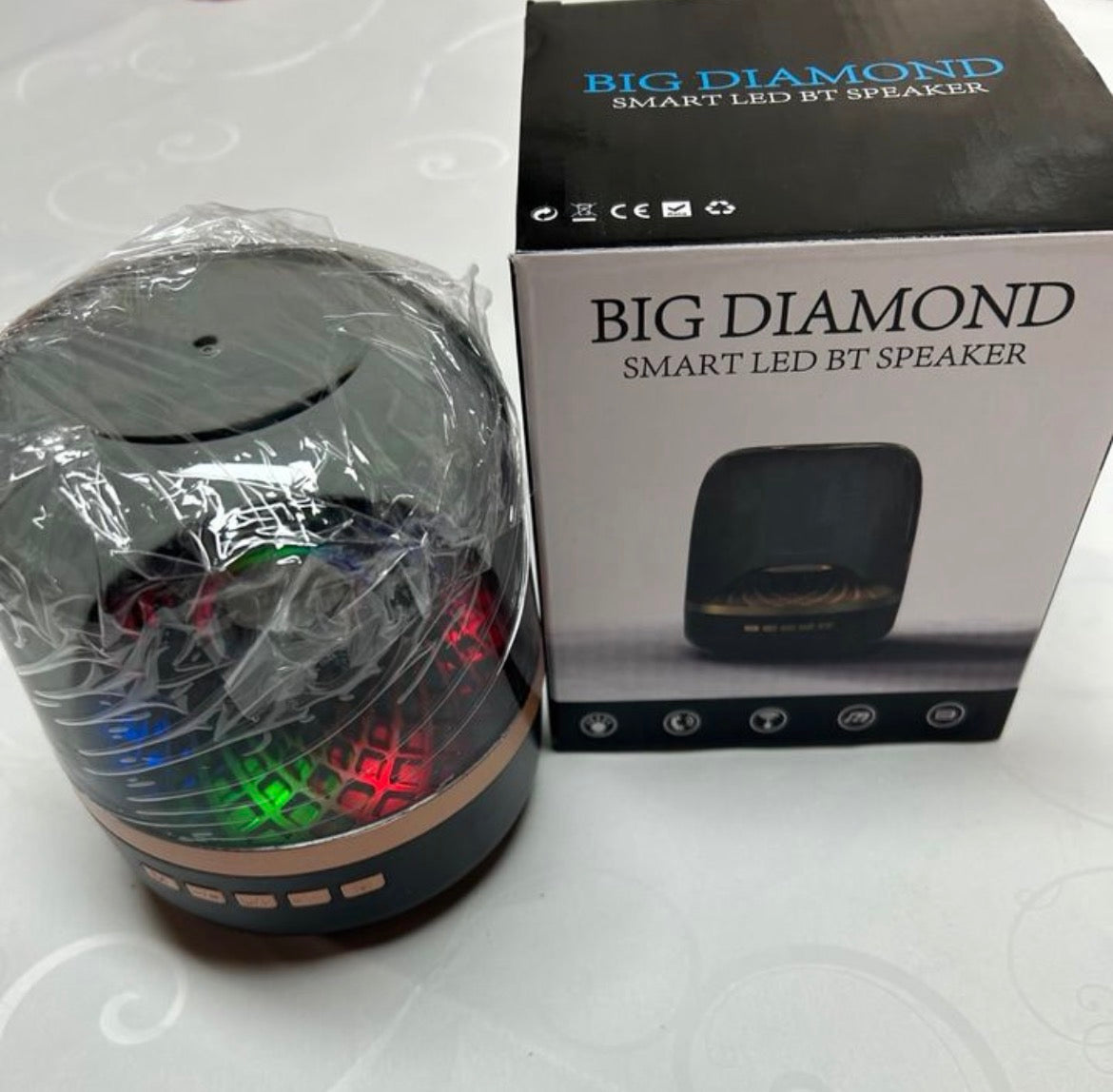 BIG DIAMOND LED Bluetooth Lautsprecher - mit Lichteffekt OVP