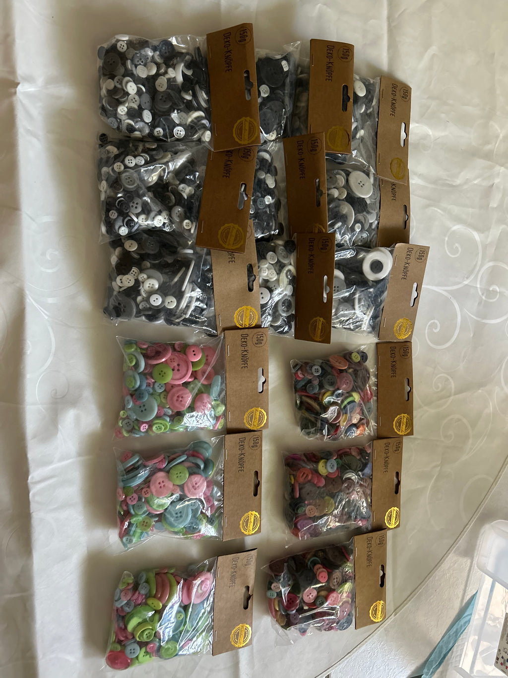 15 Packungen Deko-Knöpfe a 150g Set