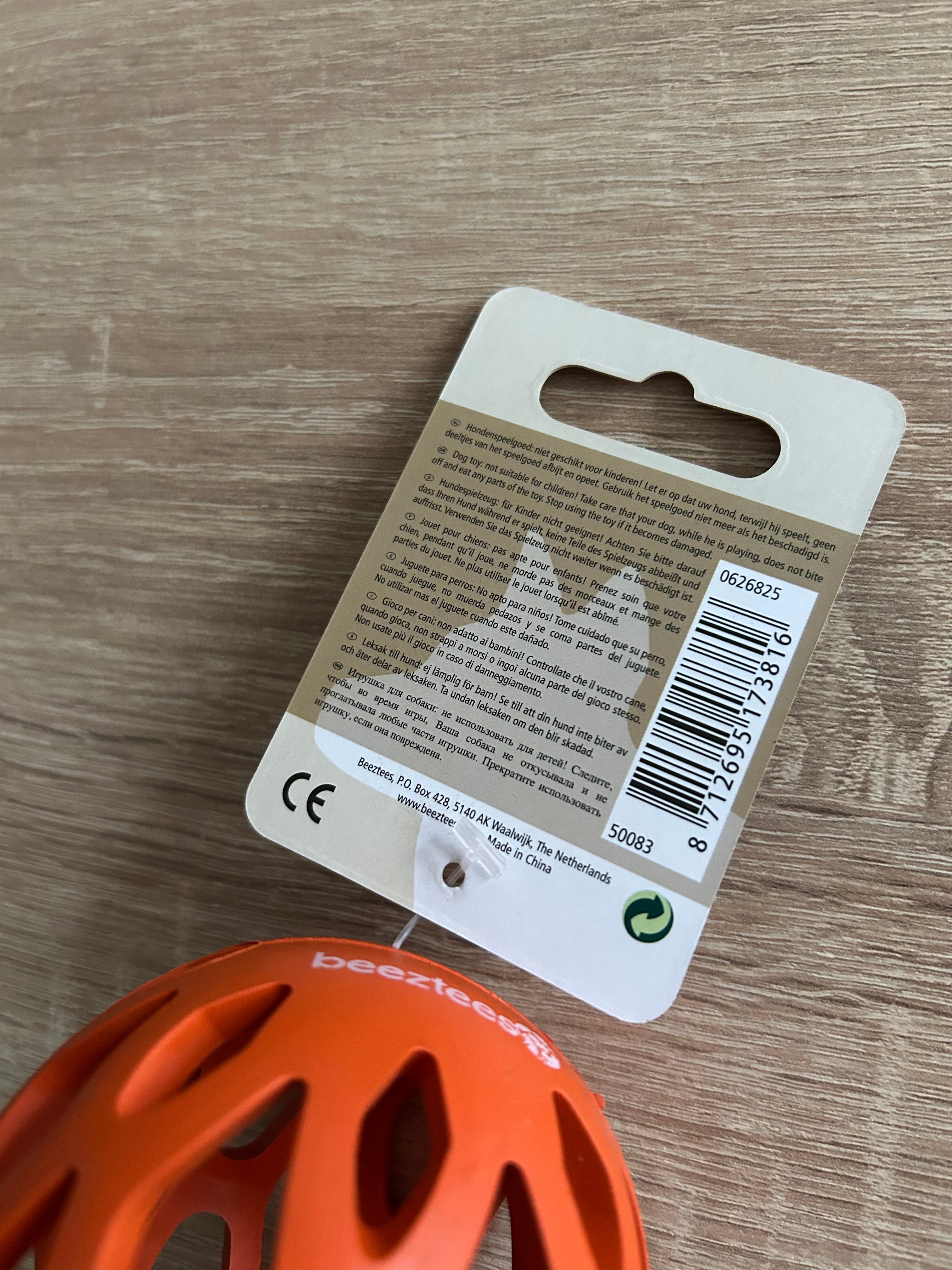 Beeztees Gitterball Hundespielzeug Orange Naturkautschuk
